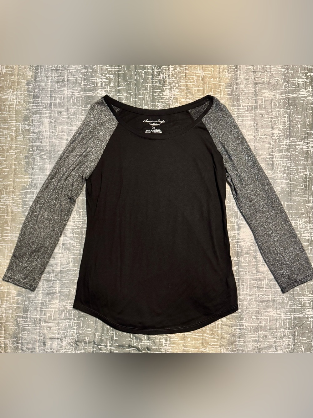 American Eagle Outfitters Black Raglan 3/4 Sleeve Top with Gray/Sparkle Sleeves
